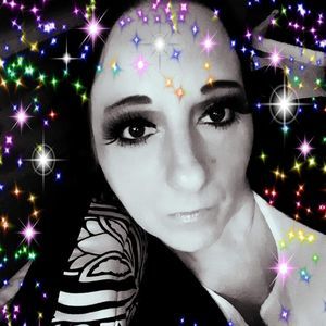 Meet your Posher, Shelly